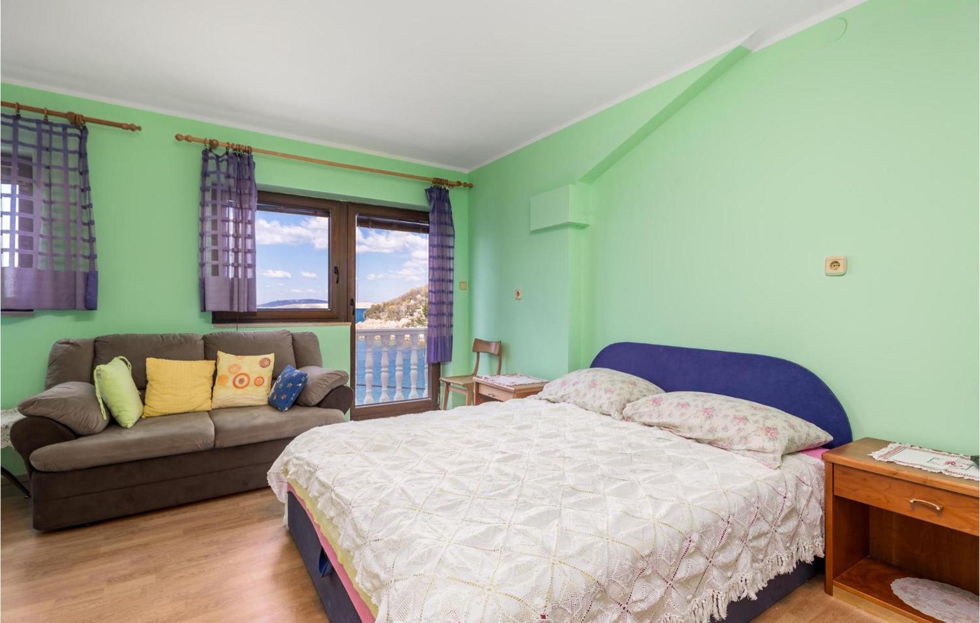 Cozy Apartment In Starigrad With House Sea View Екстер'єр фото